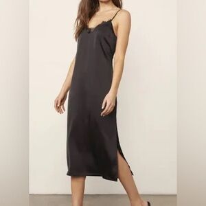 BB Dakota Black Satin Chemise